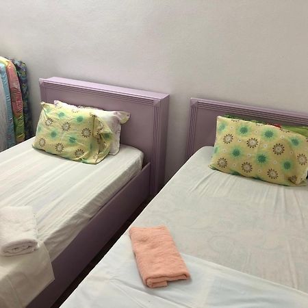 Batu Ferringhi Bayu Emas Apartment Kültér fotó