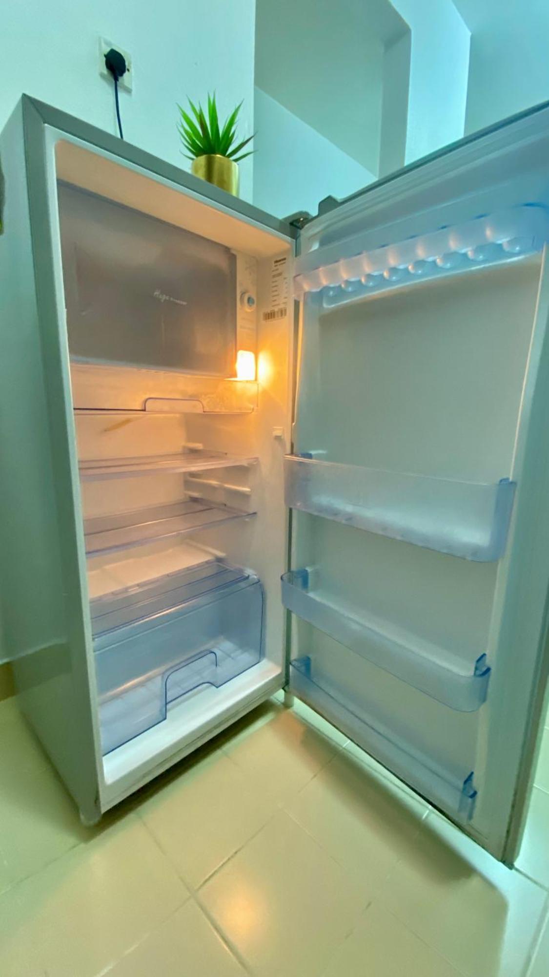 Batu Ferringhi Bayu Emas Apartment Kültér fotó