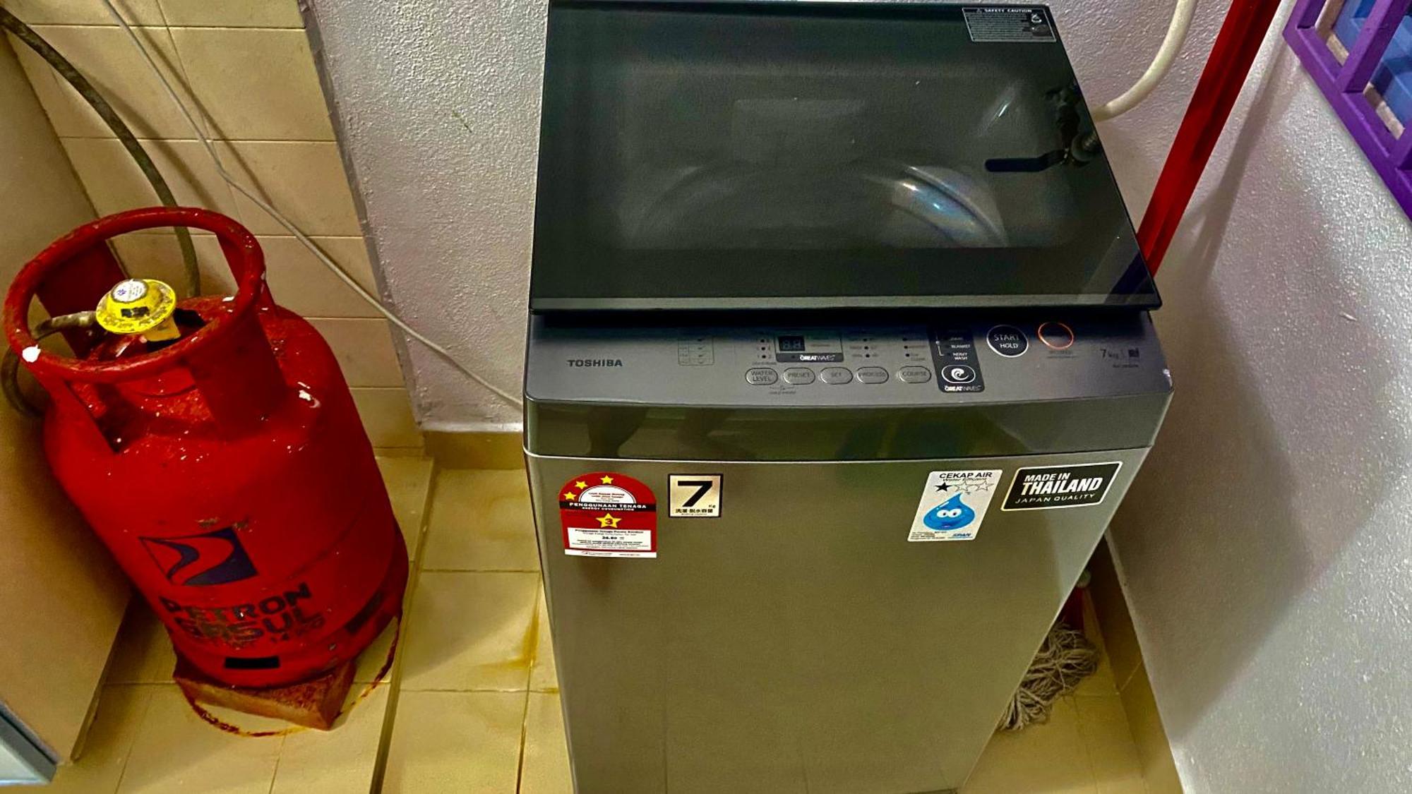 Batu Ferringhi Bayu Emas Apartment Kültér fotó