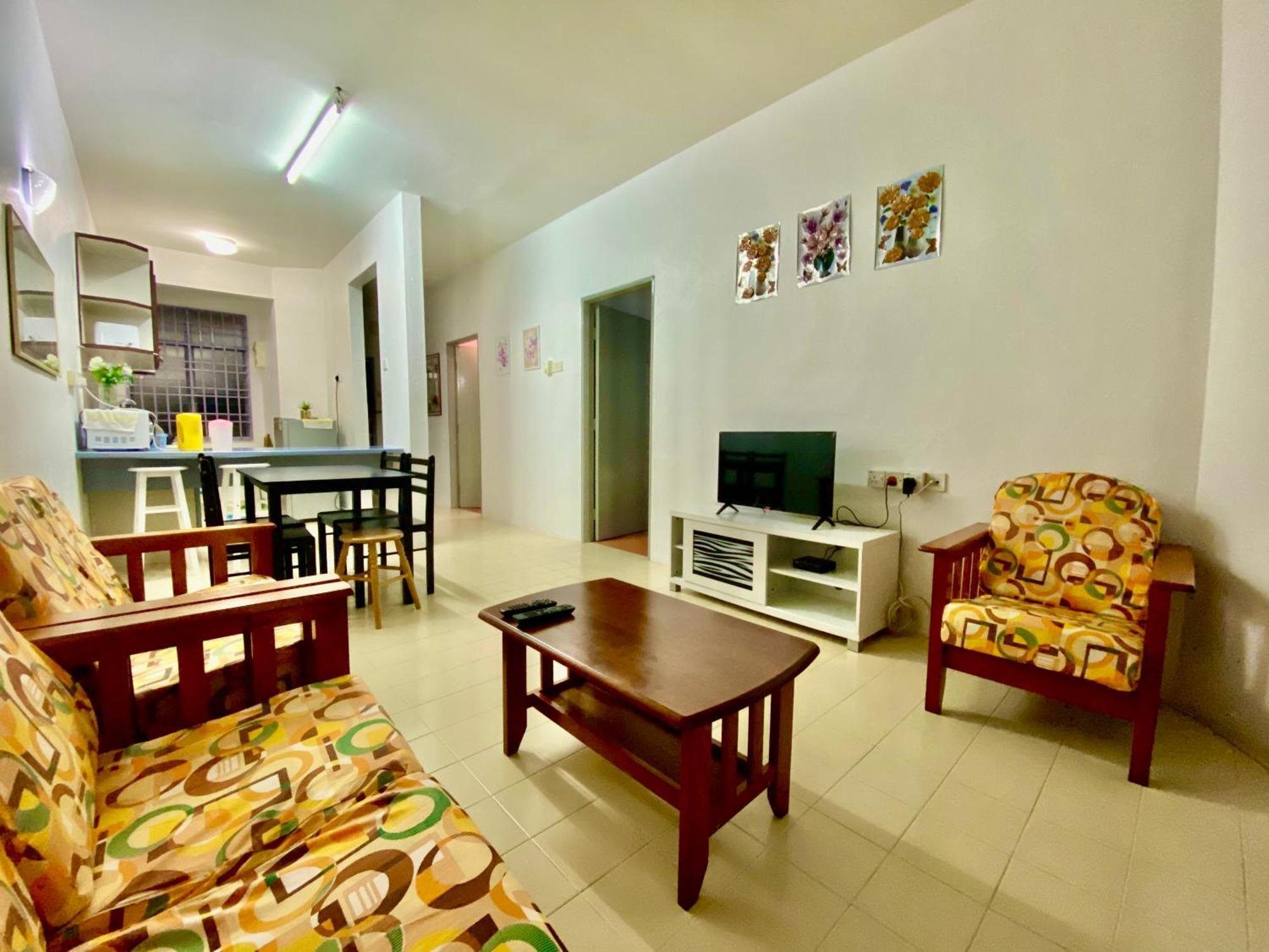 Batu Ferringhi Bayu Emas Apartment Kültér fotó